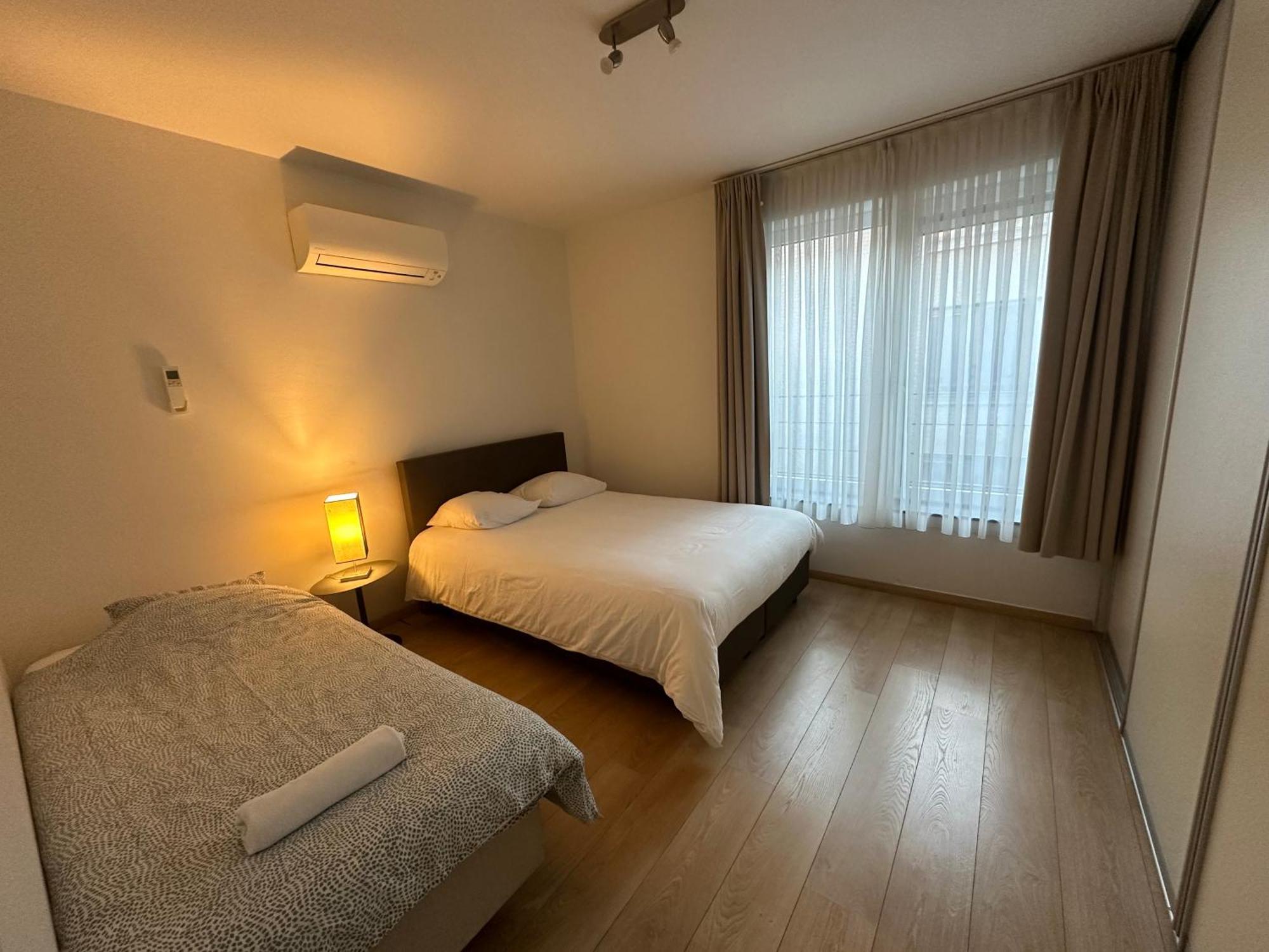 2 Bedroom Apartment In Center With Balcony Brüksel Dış mekan fotoğraf